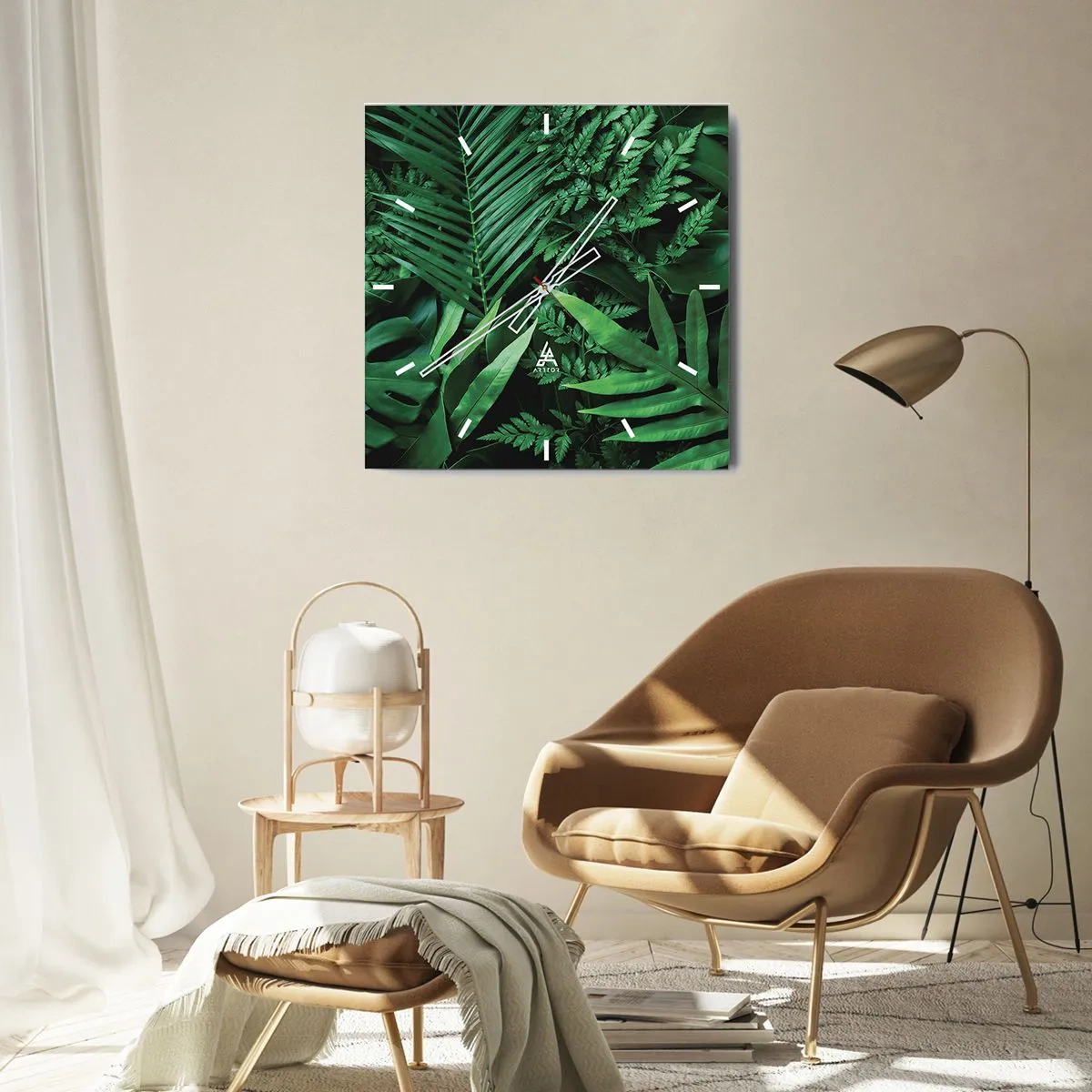 Horloge murale - Pendule murale - Feuilles tropicales vertes dans une composition dense et naturelle - 30x30cm - Emmitouflé de verdure - Décoration murale moderne pour le salon et la chambre ARTTOR