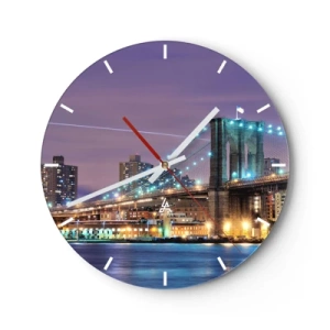 Horloge murale - Pendule murale - Un pont illuminé la nuit sur la rivière avec vue sur la ville - 30x30cm - Depuis de nombreuses années le pont de Brooklyn - Décoration murale moderne pour le salon, la cuisine et la chambre ARTTOR