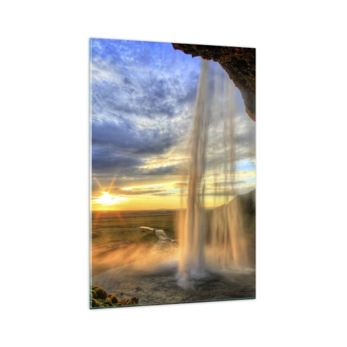 Impression sur verre - Image sur verre - Une cascade illuminée par la lumière du soleil sur fond de paysage - 70x100cm - Le monde derrière un voile de gouttes - Décoration murale moderne pour le salon et la chambre ARTTOR