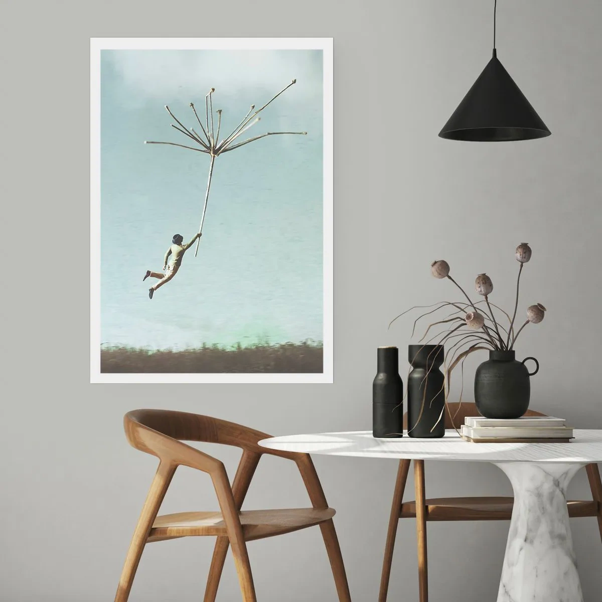 Affiche - Poster - Une silhouette flottant sur une tige de pissenlit contre le ciel - 50x70cm - Cerfs-volants, pissenlits, vent - Décoration murale moderne pour le salon et la chambre ARTTOR