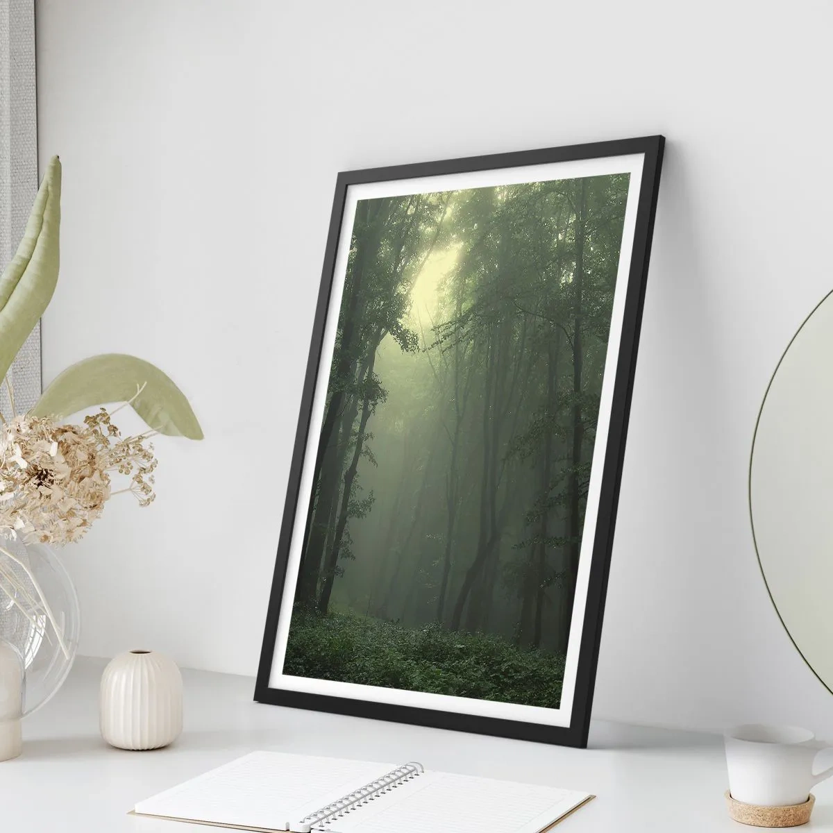 Affiche dans un cadre noir - Poster - Avant qu'il ne se réveille - 70x100 cm