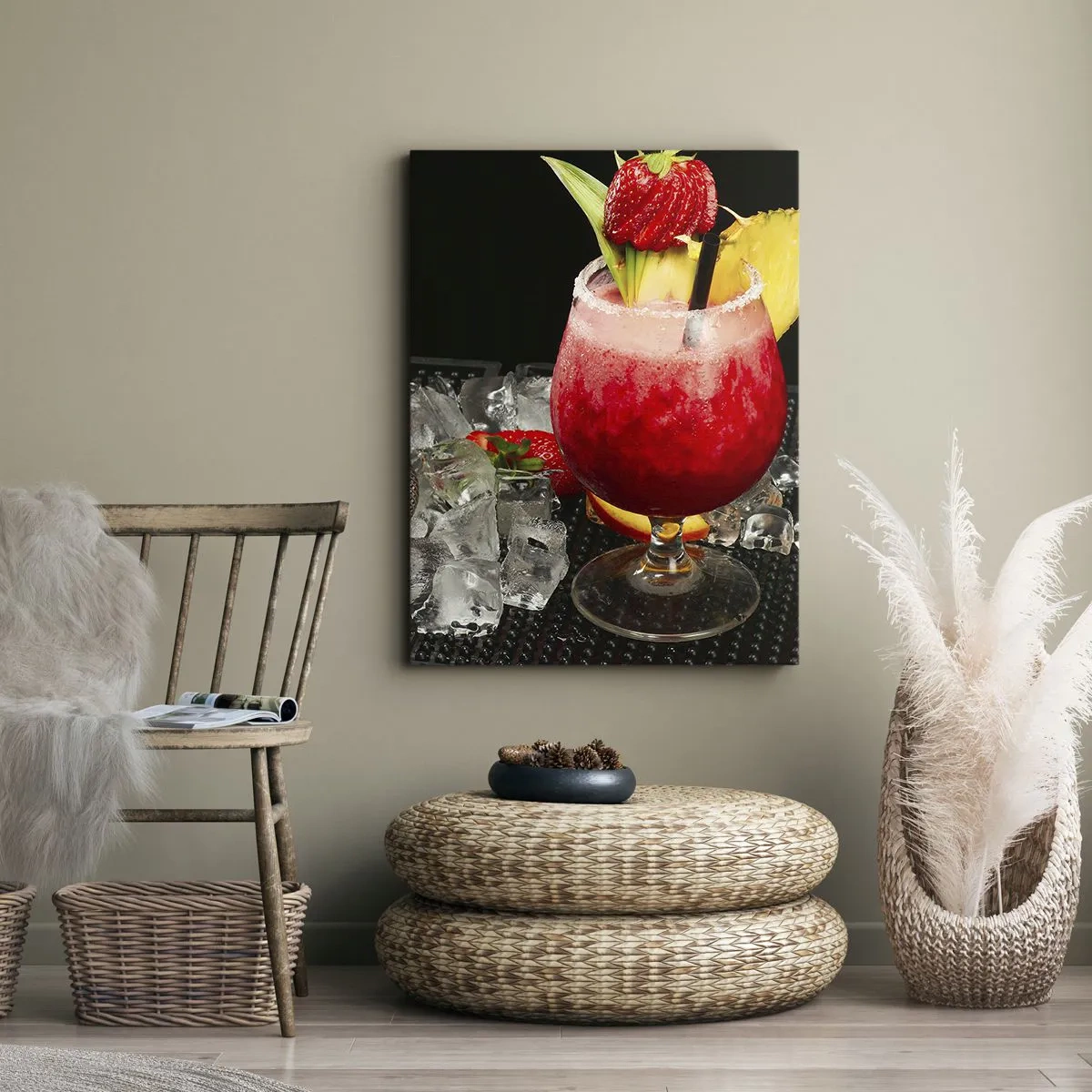 Impression sur toile - Image sur toile - Un cocktail coloré avec des fraises, de la glace et de l'ananas - 50x70cm - Envouter le goût - Décoration murale moderne pour le salon et la chambre ARTTOR