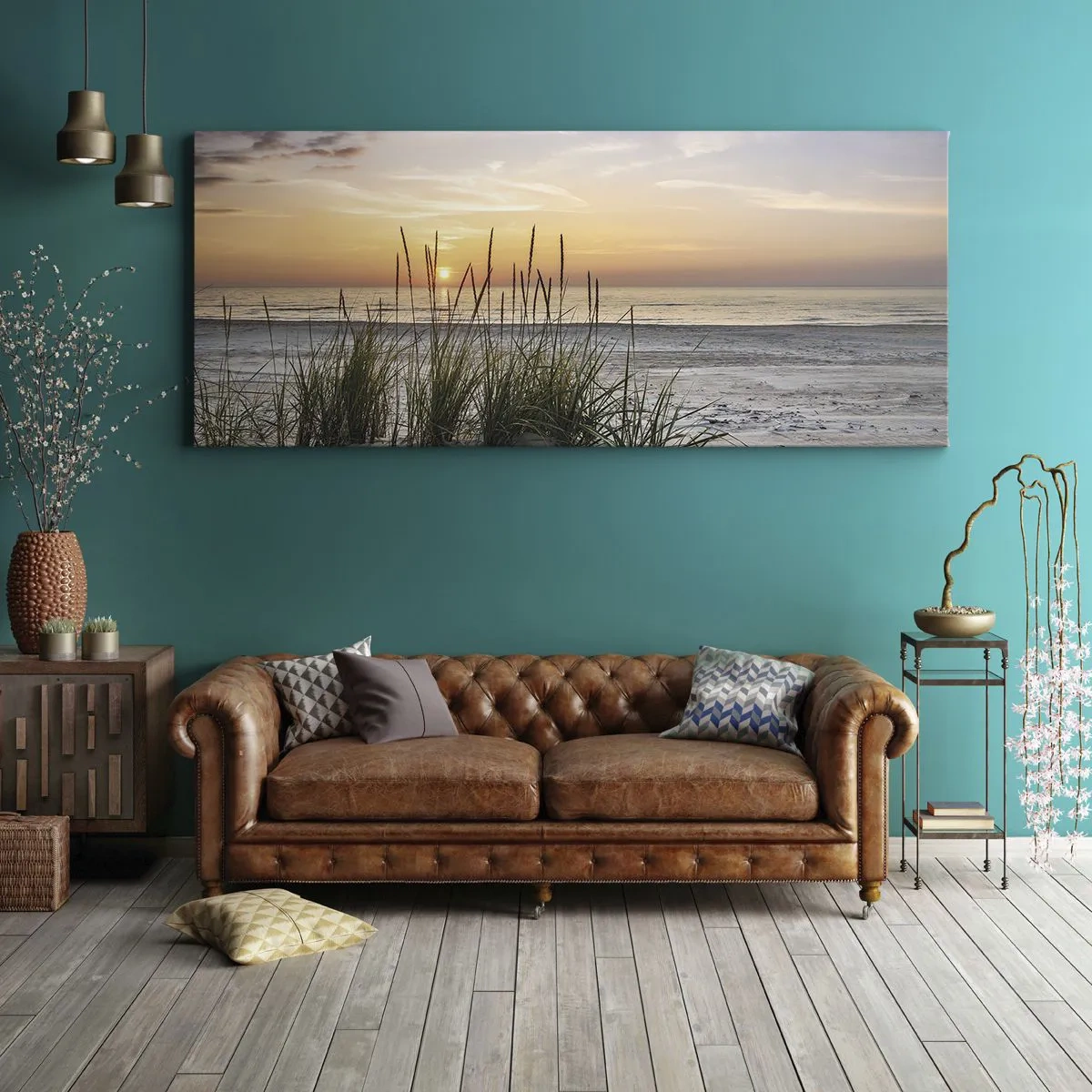 Impression sur toile - Image sur toile - Une plage de sable au coucher du soleil avec de l'herbe en arrière-plan - 120x50cm - Regarde, pense, ressent - Décoration murale moderne pour le salon et la chambre ARTTOR