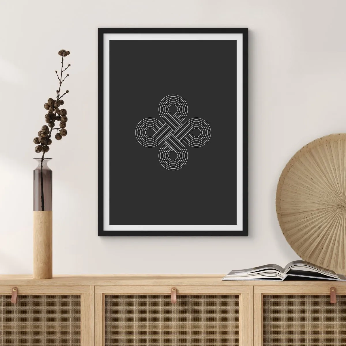 Affiche dans un cadre noir - Poster - Symbole géométrique sur fond noir - 50x70cm - Dans l'âme celtique - Décoration murale moderne pour le salon et la chambre ARTTOR