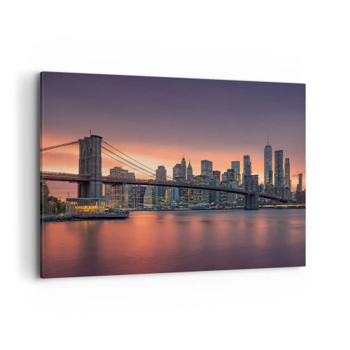 Impression sur toile - Image sur toile - Panorama nocturne de la ville avec un pont et un ciel illuminé - 120x80cm - Immergé dans le silence lilas - Décoration murale moderne pour le salon et la chambre ARTTOR