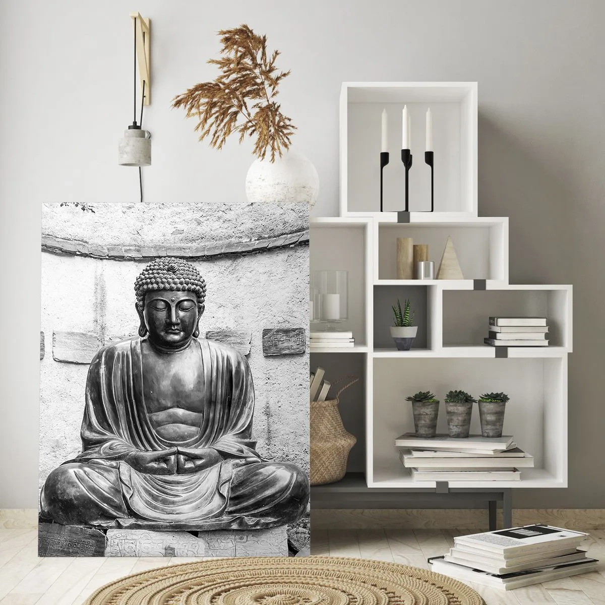 Impression sur verre - Image sur verre - Statue de Bouddha noir et blanc dans une pose méditative - 70x100cm - A la source de la paix - Décoration murale moderne pour le salon et la chambre ARTTOR
