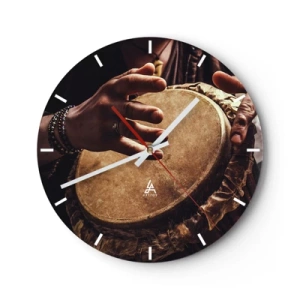 Horloge murale - Pendule murale - Mains jouant un tambour traditionnel dans une lumière chaude - 30x30cm - Au rythme du coeur - Décoration murale moderne pour le salon, la cuisine et la chambre ARTTOR