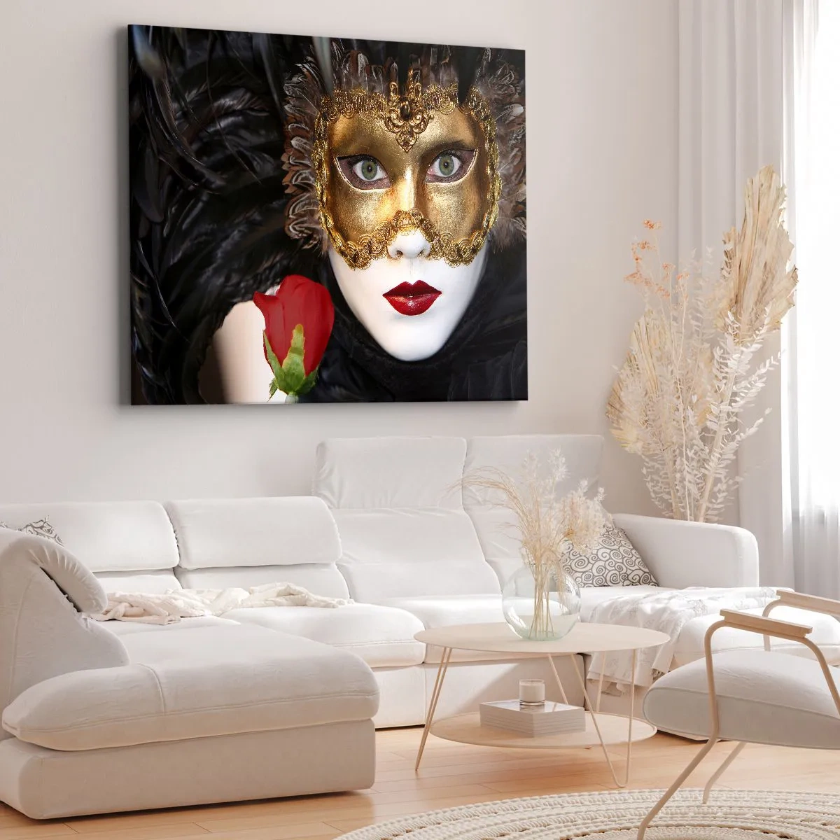 Impression sur toile - Image sur toile - Masque vénitien doré avec plumes et rose rouge, motif mystérieux. - 70x50cm - Parce que la vie est un grand bal - Décoration murale moderne pour le salon et la chambre ARTTOR