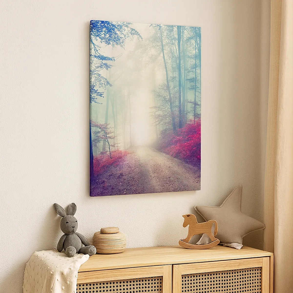 Impression sur toile - Image sur toile - Un sentier forestier magique entouré d'arbres et de brouillard - 50x70cm - Comme c'est bon de se lever à l'aube - Décoration murale moderne pour le salon et la chambre ARTTOR