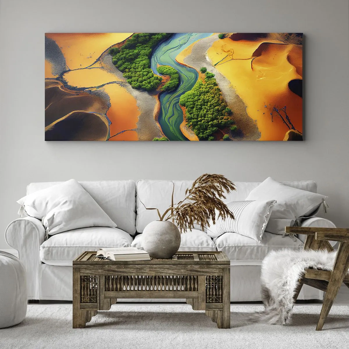 Impression sur toile - Image sur toile - Une rivière verte entourée de sable doré et de végétation - 140x50cm - Rivière vivifiante - Décoration murale moderne pour le salon et la chambre ARTTOR