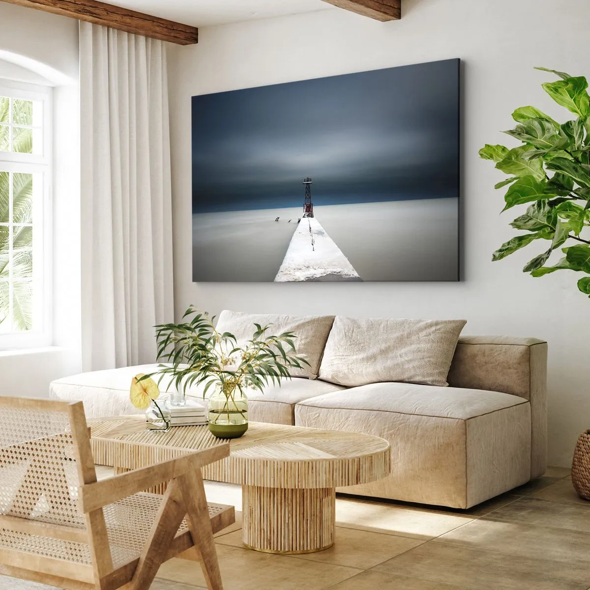 Impression sur toile - Image sur toile - Un phare au bout d'une jetée en béton dans un paysage austère - 120x80cm - À la rencontre de l'immensité - Décoration murale moderne pour le salon et la chambre ARTTOR