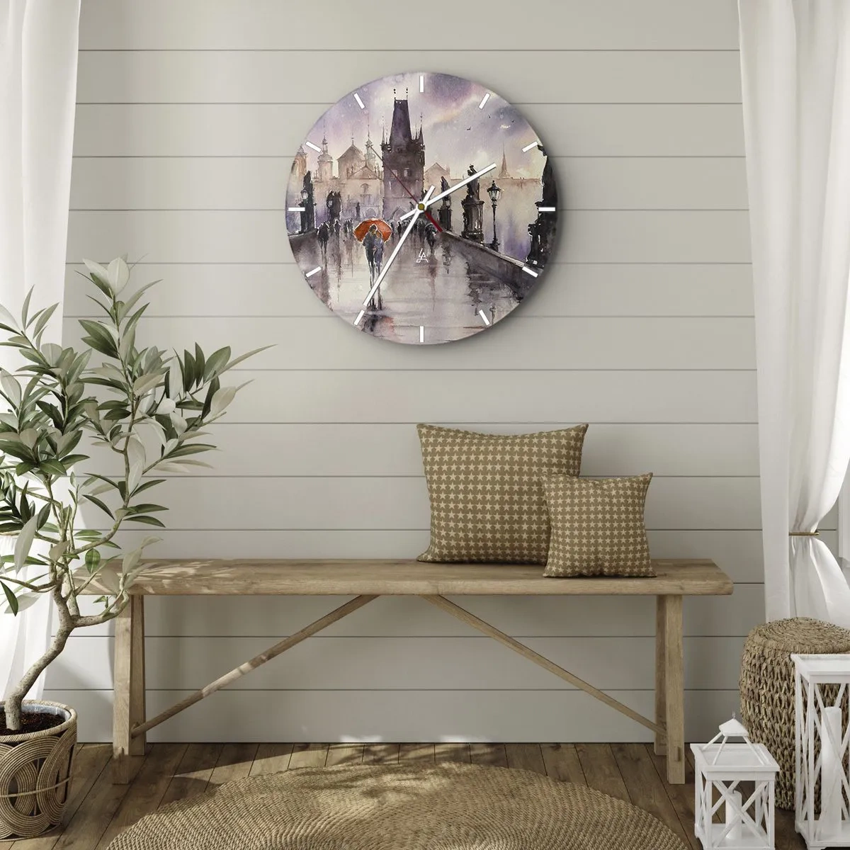 Horloge murale - Pendule murale - Scène romantique sur un pont sous la pluie avec un parapluie orange - 30x30cm - Les gens ne changent pas - Décoration murale moderne pour le salon, la cuisine et la chambre ARTTOR