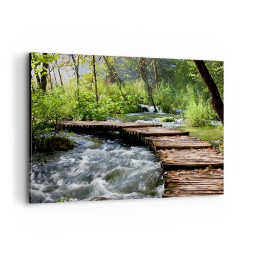 Impression sur toile - Image sur toile - Un pont en bois sur un ruisseau tumultueux entouré par la verdure de la forêt. - 100x70cm - Au-dessus de la cascade mousseuse - Décoration murale moderne pour le salon et la chambre ARTTOR