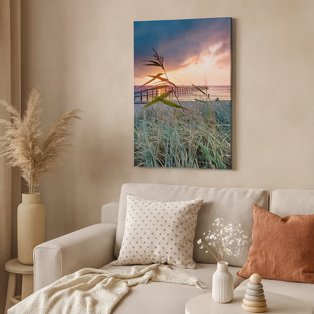 Impression sur toile - Image sur toile - Plage au coucher du soleil avec des herbes au premier plan - 50x70cm - Ça ne passe pas avec le vent - Décoration murale moderne pour le salon et la chambre ARTTOR
