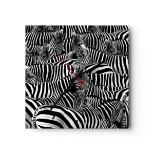 Horloge murale - Pendule murale - Un groupe de zèbres avec des rayures noires et blanches créant un motif de symétrie. - 30x30cm - Portrait collectif à rayures - Décoration murale moderne pour le salon et la chambre ARTTOR