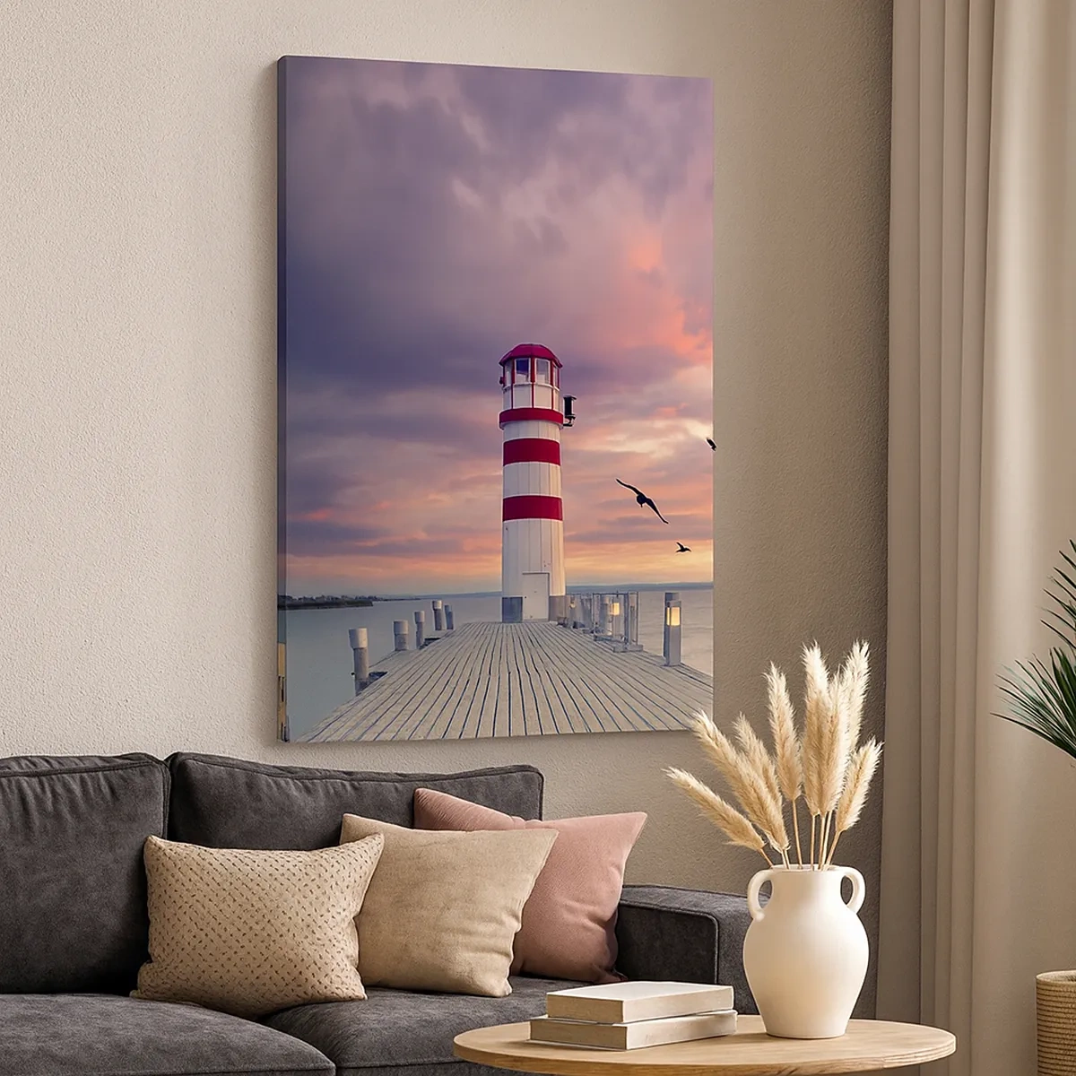 Impression sur toile - Image sur toile - Un phare sur la jetée entouré d'un coucher de soleil pittoresque - 50x70cm - C'est l'heure d'aller au port - Décoration murale moderne pour le salon et la chambre ARTTOR