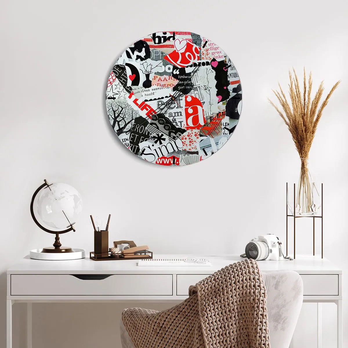 Horloge murale - Pendule murale - Collage hipster avec lettres, graphiques et symboles rétro - 30x30cm - Collage hipster - Décoration murale moderne pour le salon, la cuisine et la chambre ARTTOR