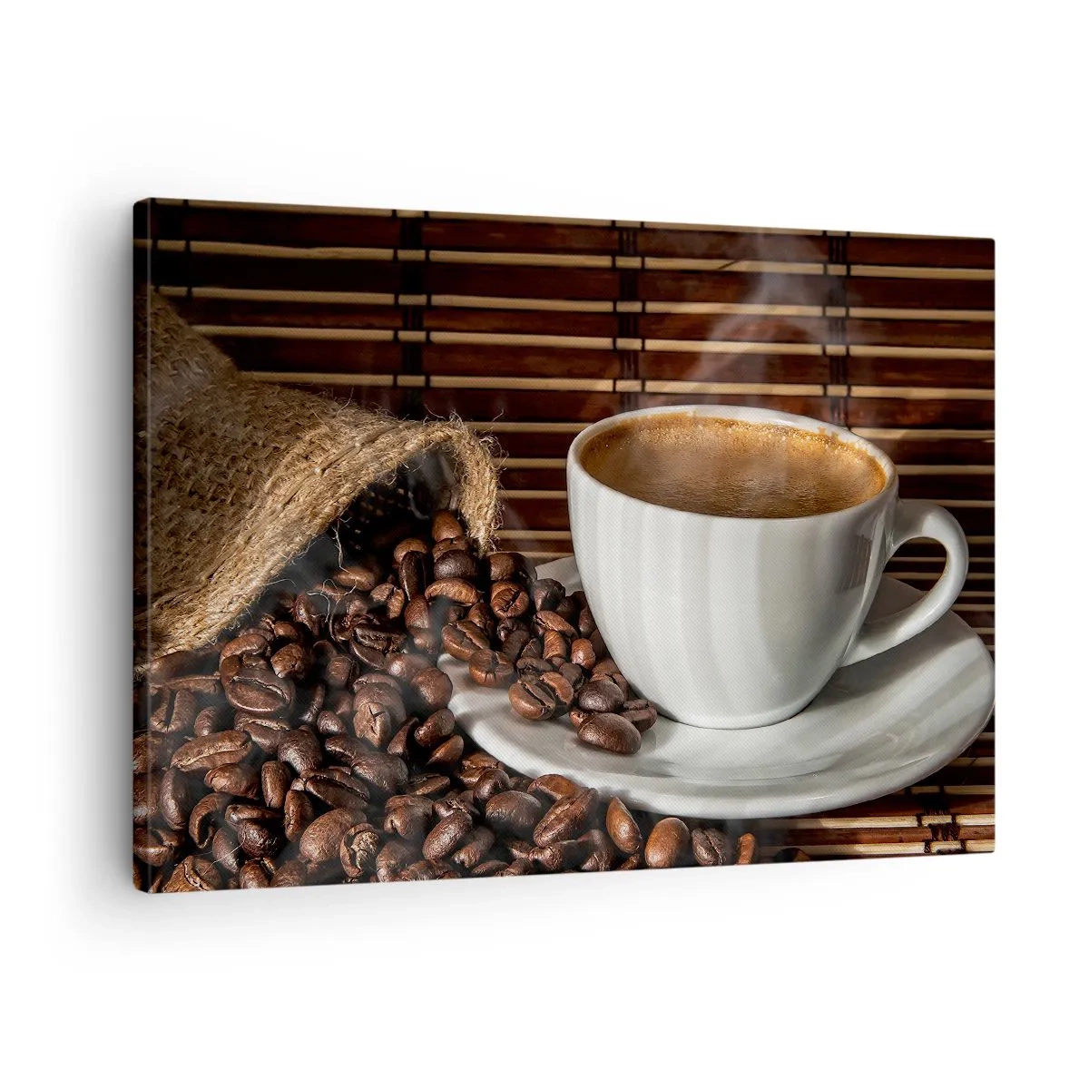 Impression sur toile - Image sur toile - Une tasse de café avec des grains sur un fond de bambou - 70x50cm - La noirceur du charbon, la clarté de l'ambre - Décoration murale moderne pour le salon et la chambre ARTTOR