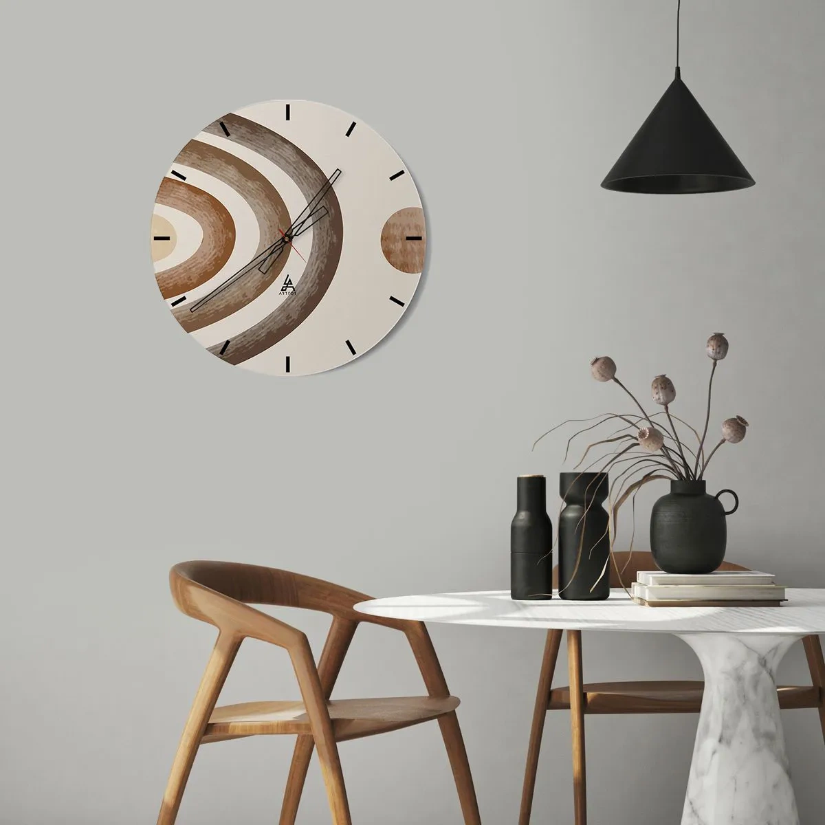 Horloge murale - Pendule murale - Motifs abstraits dans les tons marron et beige sur fond crème - 30x30cm - Dans une galaxie lointaine - Décoration murale moderne pour le salon, la cuisine et la chambre ARTTOR