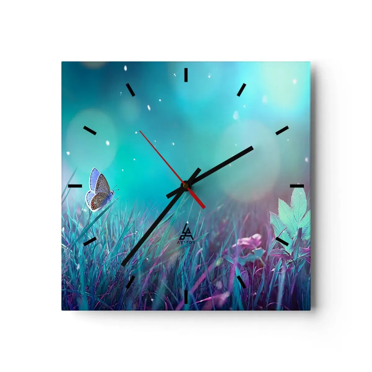 Horloge murale - Pendule murale - Un papillon sur l'herbe à la lumière de reflets flous - 30x30cm - La vie secrète de la prairie - Décoration murale moderne pour le salon et la chambre ARTTOR