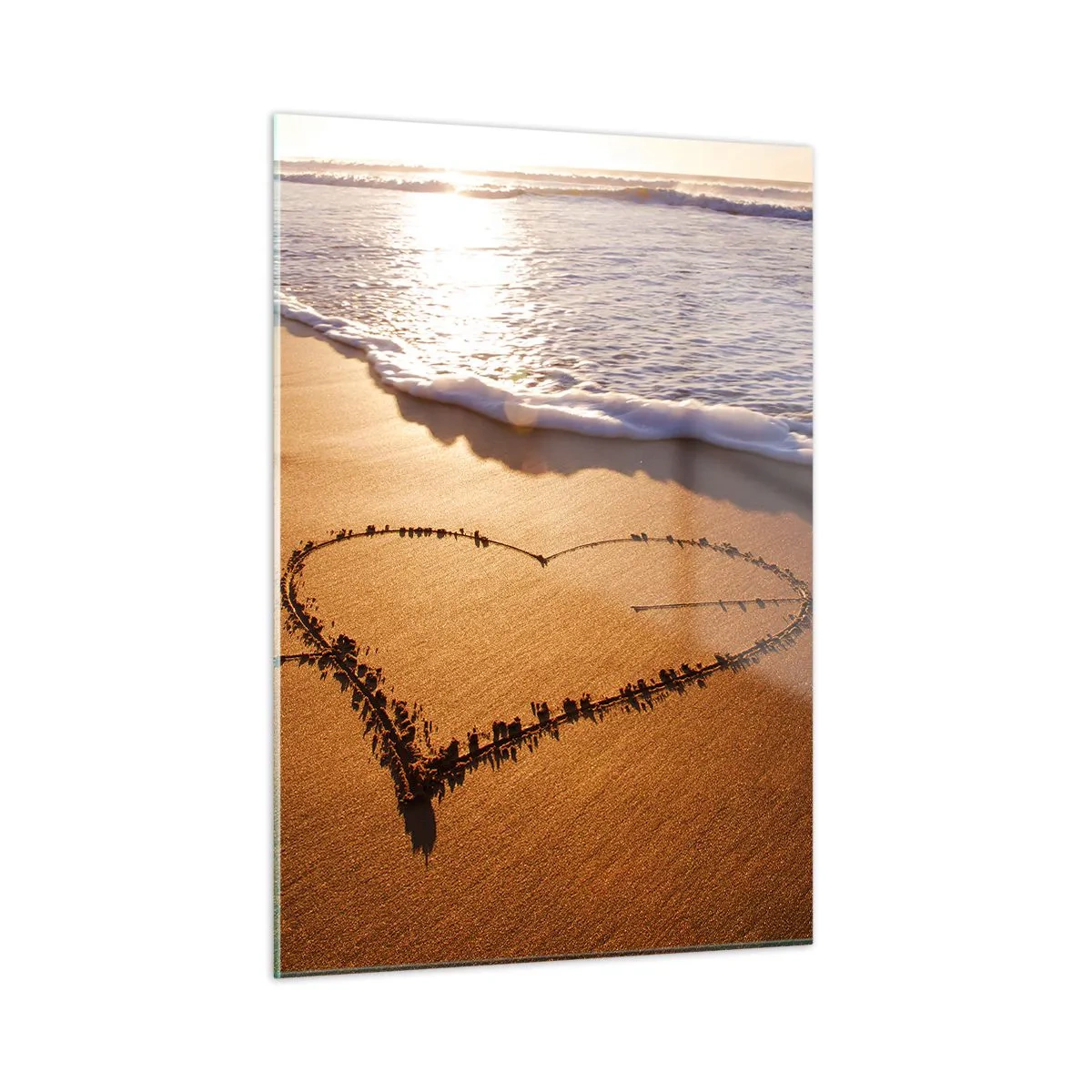 Impression sur verre - Image sur verre - Un cœur dessiné dans le sable illuminé par les rayons du soleil - 50x70cm - Confession de vacances - Décoration murale moderne pour le salon et la chambre ARTTOR