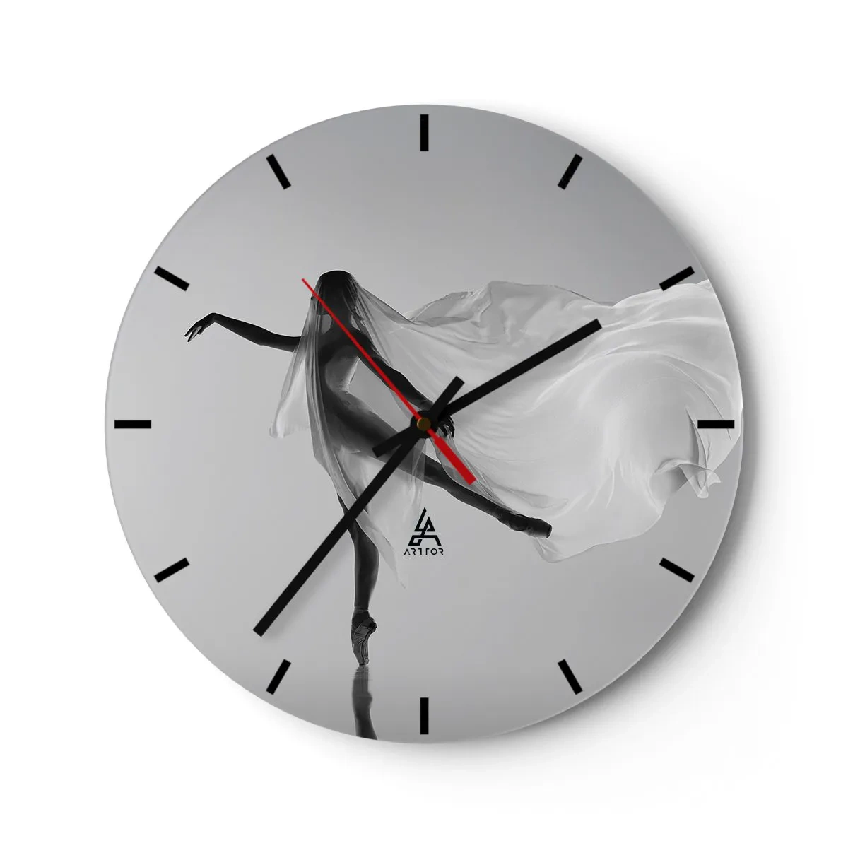 Horloge murale - Pendule murale - Une ballerine en mouvement, enveloppée dans un tissu aérien sur un fond gris - 30x30cm - Légèreté et grâce - Décoration murale moderne pour le salon, la cuisine et la chambre ARTTOR
