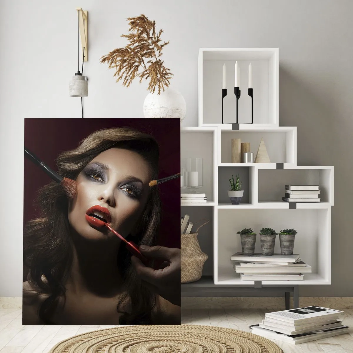 Impression sur verre - Image sur verre - Femme se maquillant sur un fond sombre - 50x70cm - Belle rêveuse - Décoration murale moderne pour le salon et la chambre ARTTOR