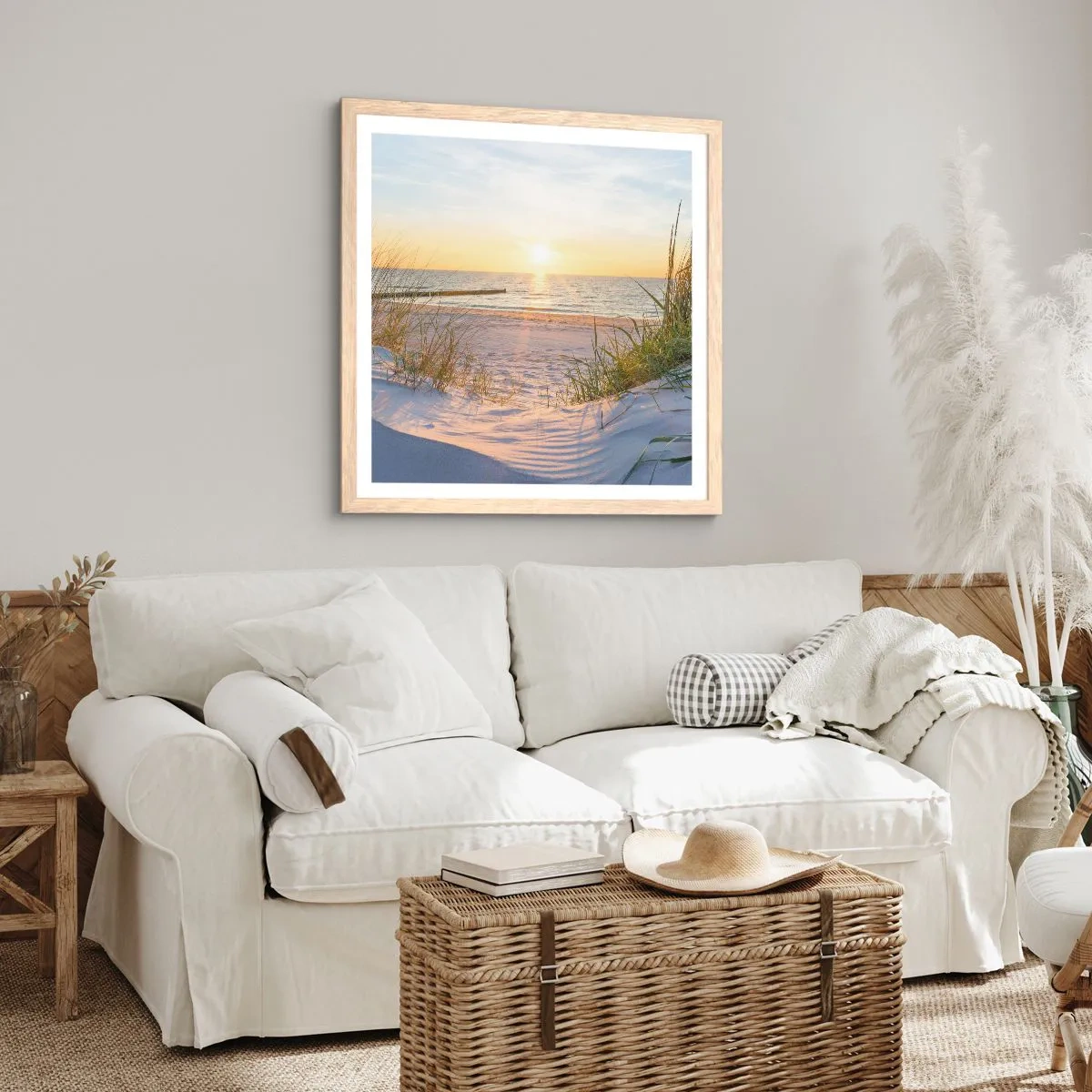 Affiche dans un chêne clair - Poster - Le bruit de la mer, le chant des oiseaux, une plage sauvage parmi les herbes… - 40x40 cm