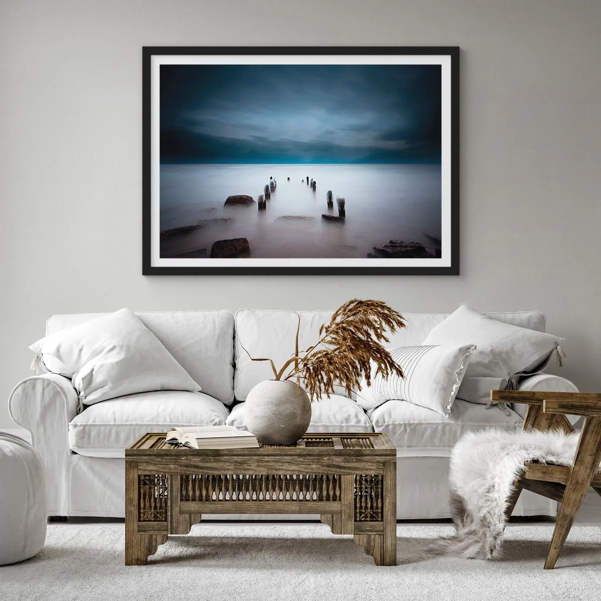 Affiche dans un cadre noir - Poster - La vieille jetée sur fond de mer calme - 100x70cm - Lac pensif - Décoration murale moderne pour le salon et la chambre ARTTOR