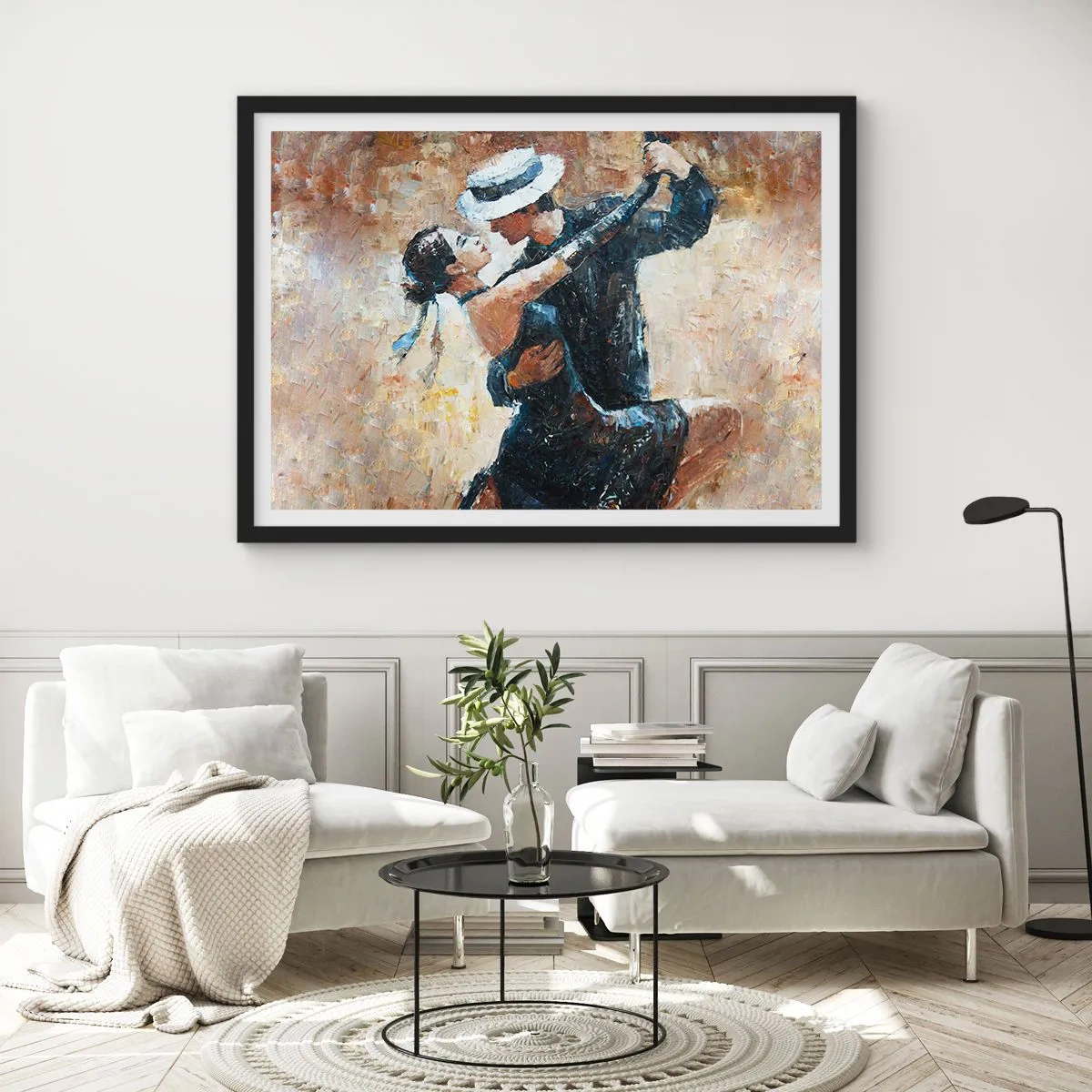 Affiche dans un cadre noir - Poster - Un couple dansant le tango dans un style romantique et élégant - 100x70cm - À la Rudolf Valentino - Décoration murale moderne pour le salon et la chambre ARTTOR