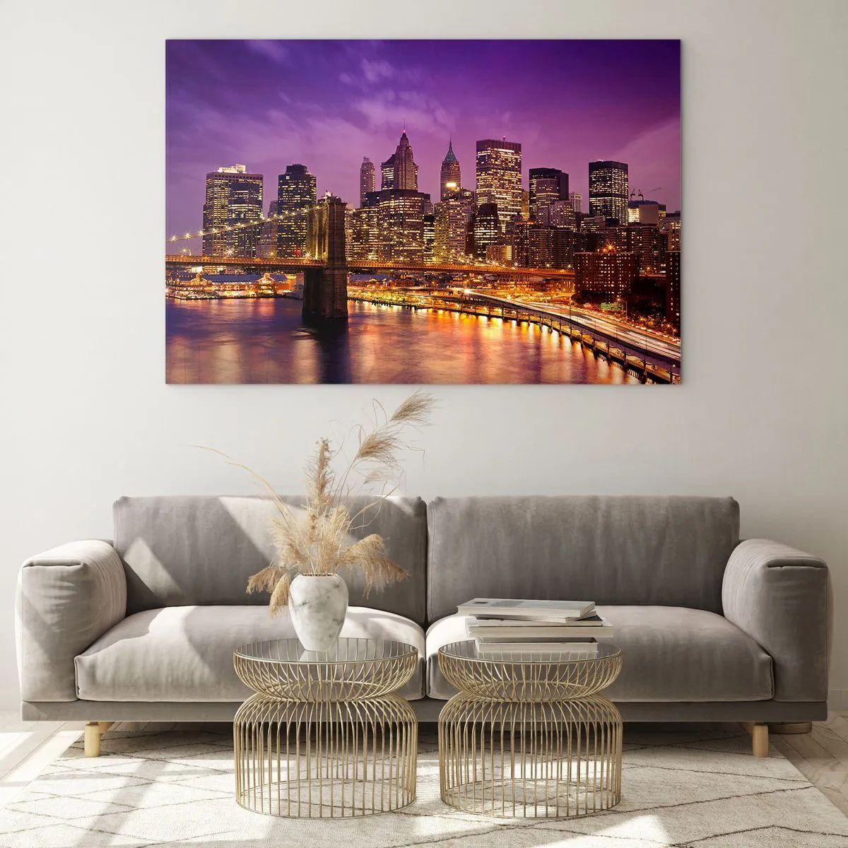Impression sur verre - Image sur verre - Vue nocturne de New York avec le pont de Brooklyn - 120x80cm - Manhathann or violet - Décoration murale moderne pour le salon et la chambre ARTTOR