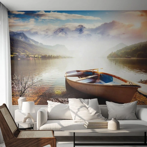 Papier Peint Autocollant Deluxe Sticker - Au bord de la grande et limpide eau - Paysage, Lac, Montagnes - 400x280 cm