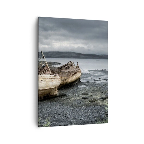 Impression sur toile - Image sur toile - Bateaux abandonnés sur le rivage dans une scène pluvieuse - 50x70cm - "En signe d'épreuves difficile" - Décoration murale moderne pour le salon et la chambre ARTTOR