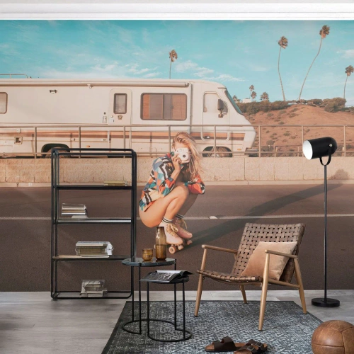 Papier Peint Autocollant Deluxe Sticker - Souriez s'il-vous-plait! - Paysage, Campeur, Femme - 100x70 cm