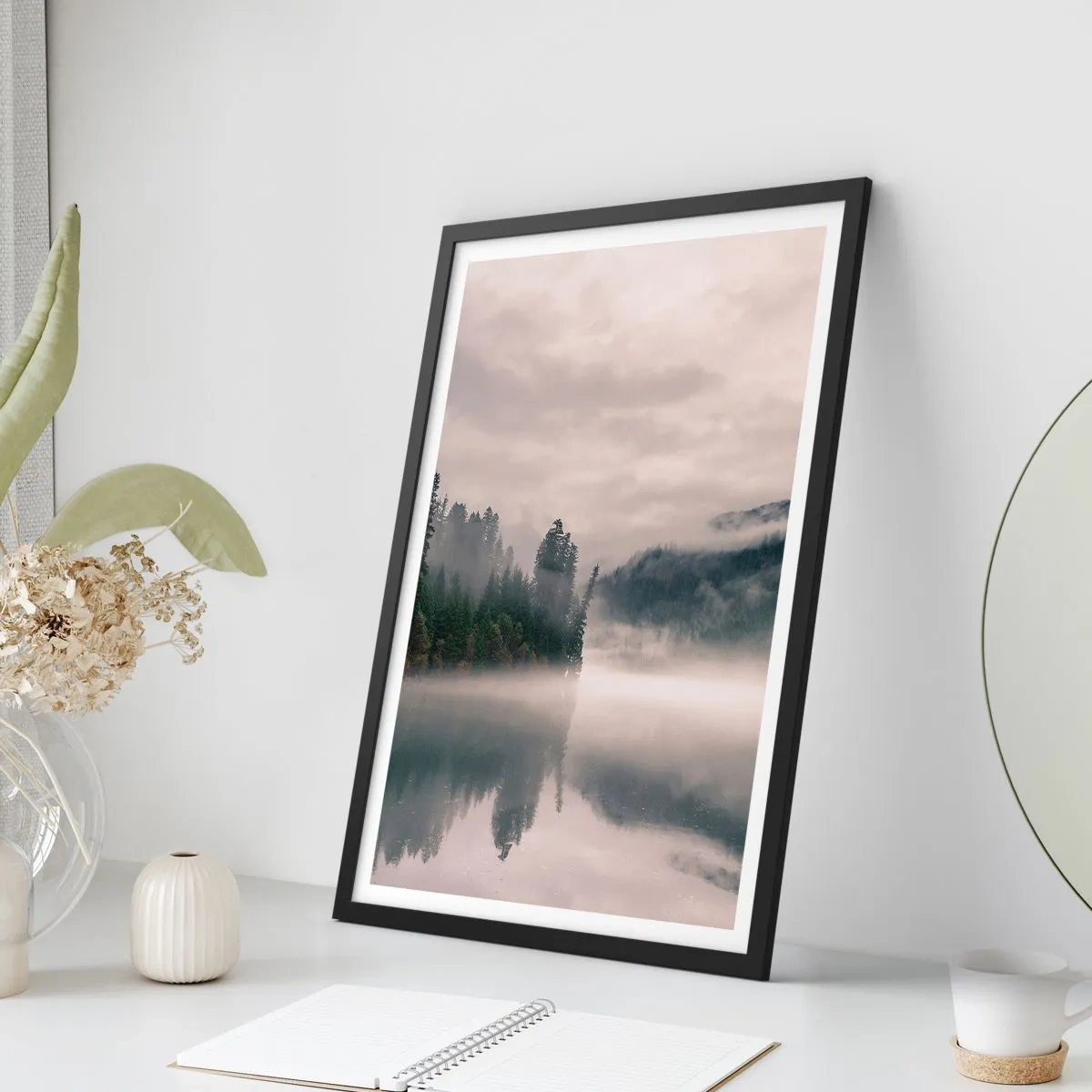 Affiche dans un cadre noir - Poster - Reflet dans le brouillard - 70x100 cm