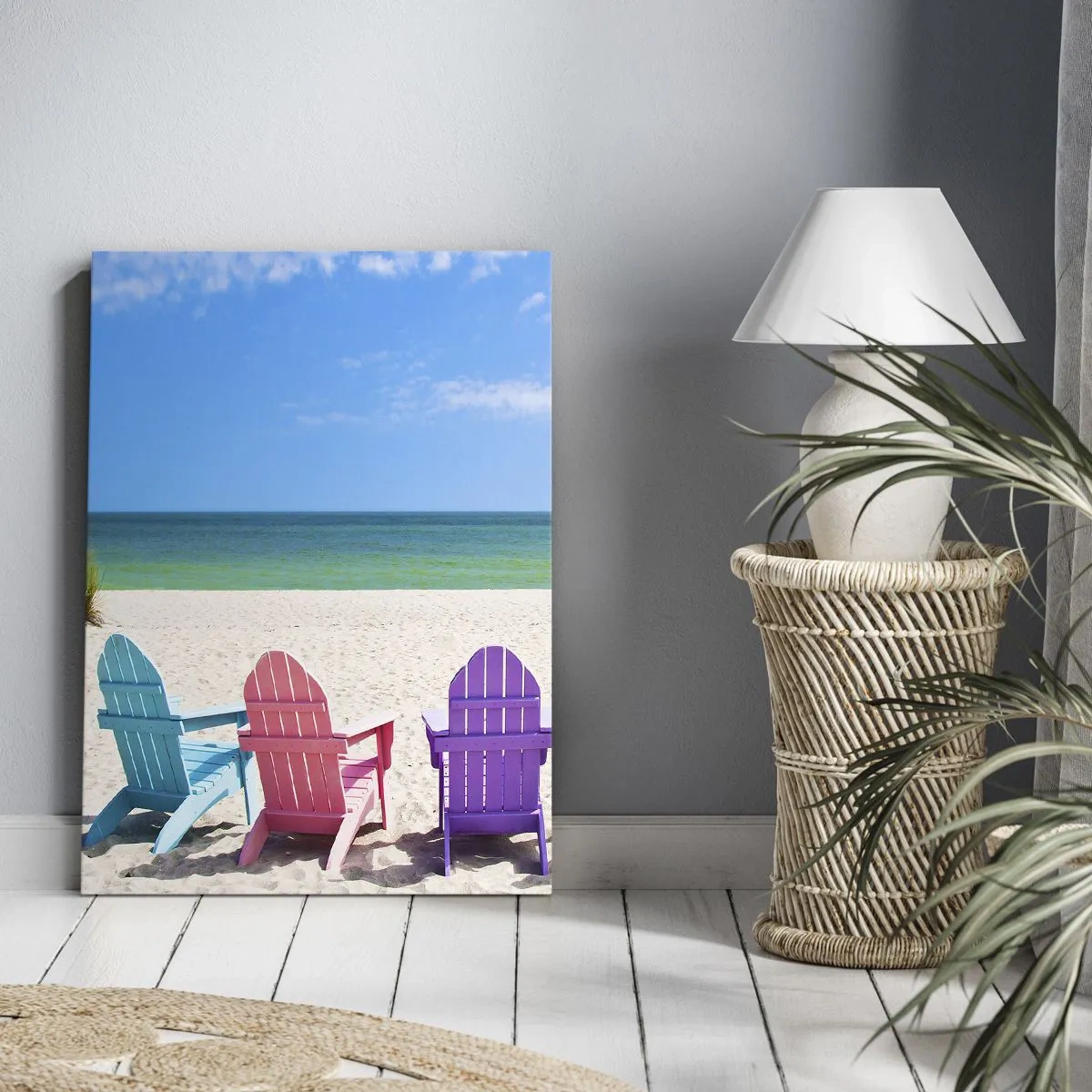 Impression sur toile - Image sur toile - Chaises longues colorées sur la plage avec vue sur la mer - 50x70cm - Plage arc-en-ciel - Décoration murale moderne pour le salon et la chambre ARTTOR