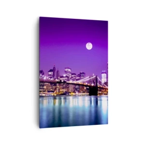 Impression sur toile - Image sur toile - Pont de Brooklyn la nuit avec la ville illuminée et la pleine lune - 70x100cm - Lumières de grande ville en violet - Décoration murale moderne pour le salon et la chambre ARTTOR