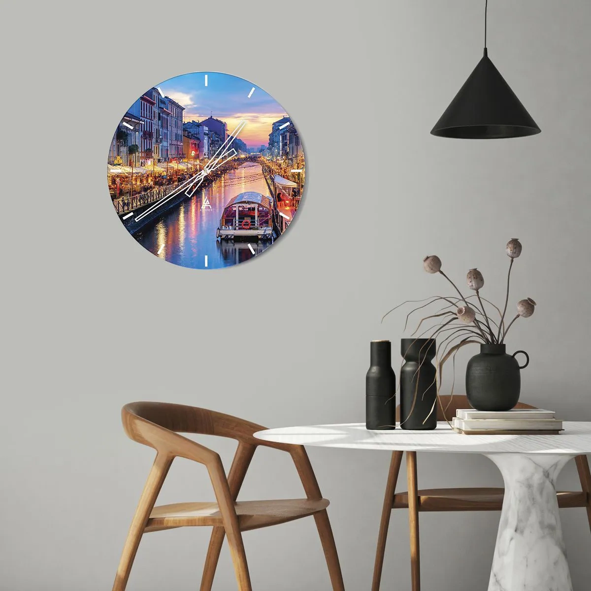 Horloge murale - Pendule murale - Vue d'un canal de Milan au crépuscule - 30x30cm - Soirée de lumière et de jeu - Décoration murale moderne pour le salon, la cuisine et la chambre ARTTOR