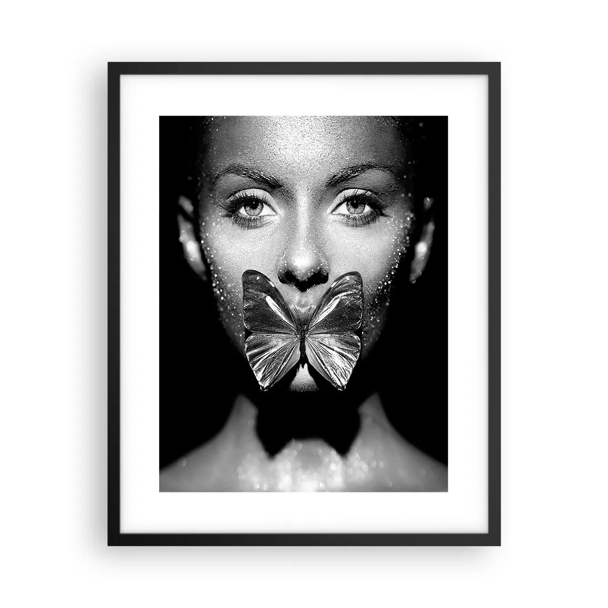Affiche dans un cadre noir - Poster - Baiser papillon - 40x50 cm