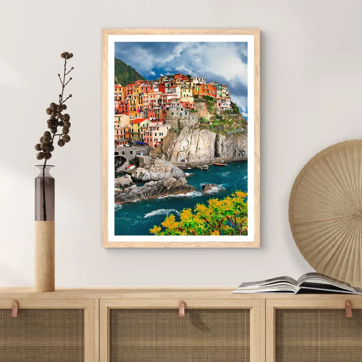 Affiche dans un chêne clair - Poster - Un groupe embrassant les rochers - 40x50 cm