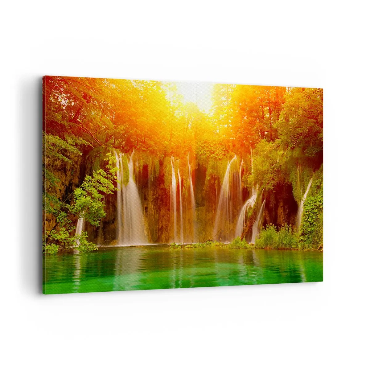 Impression sur toile - Image sur toile - Cascades entourées de verdure dans la lueur du soleil couchant - 120x80cm - Au soleil et à l'ombre - Décoration murale moderne pour le salon et la chambre ARTTOR