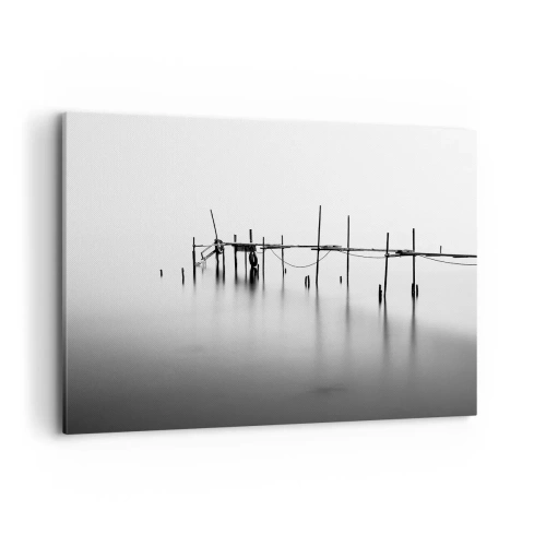 Impression sur toile - Image sur toile - Une jetée noire et blanche immergée dans un paysage brumeux - 100x70cm - Et s'il n'y avait pas de monde ? - Décoration murale moderne pour le salon et la chambre ARTTOR