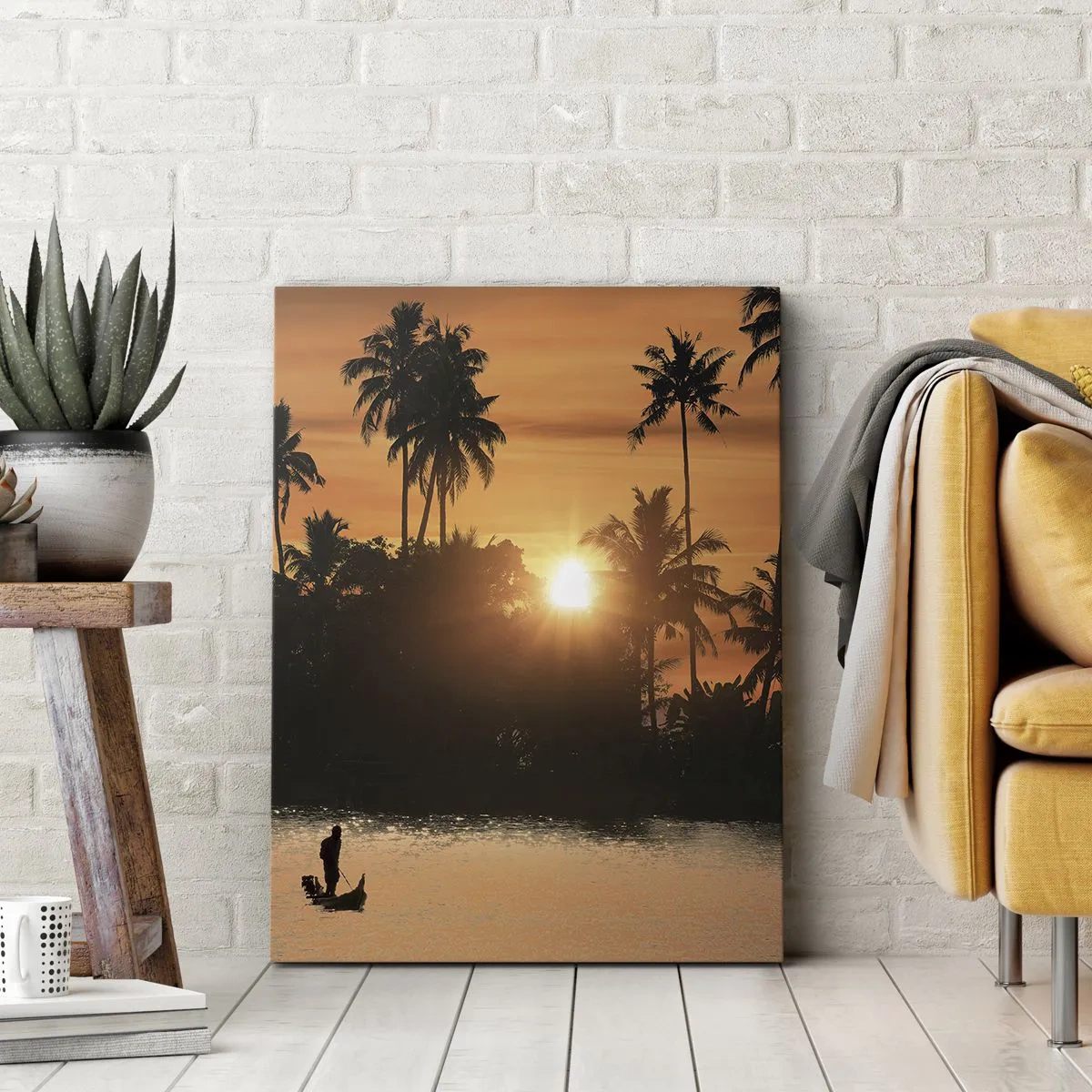 Impression sur toile - Image sur toile - Coucher de soleil sur les palmiers et un lac calme avec un bateau - 70x100cm - Il est temps de se détendre - Décoration murale moderne pour le salon et la chambre ARTTOR