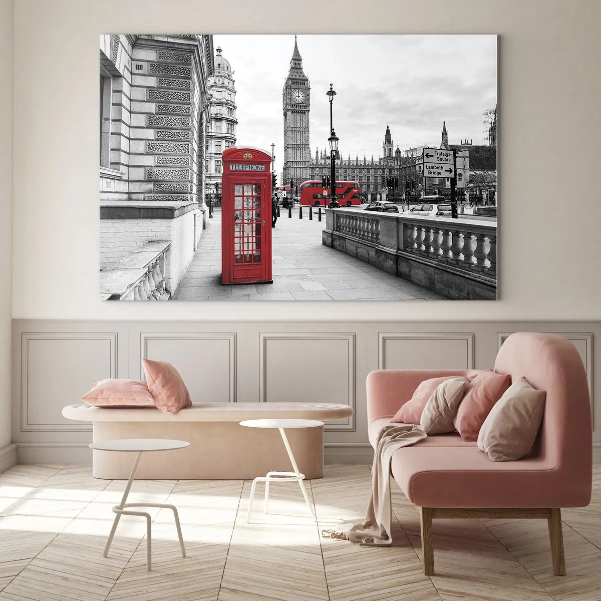 Impression sur verre - Image sur verre - Londres en noir et blanc avec une cabine téléphonique rouge et un bus - 100x70cm - Sans aucun doute Londres - Décoration murale moderne pour le salon et la chambre ARTTOR