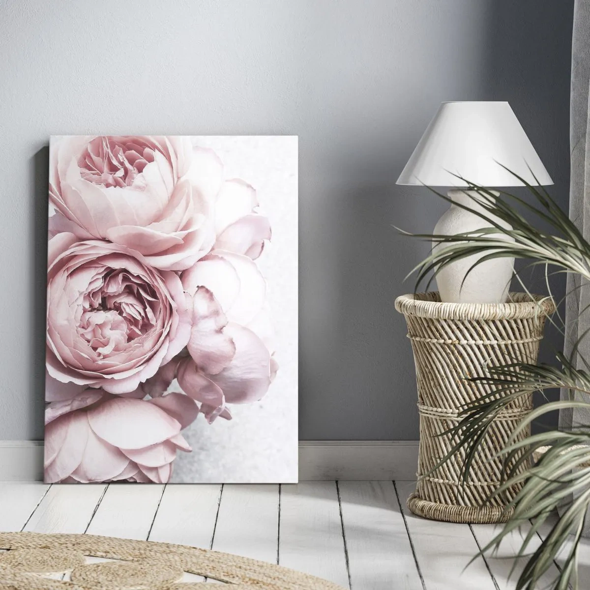 Impression sur toile - Image sur toile - Pivoines roses dans une lumière douce sur un fond clair - 70x100cm - Pour les romantiques - Décoration murale moderne pour le salon et la chambre ARTTOR