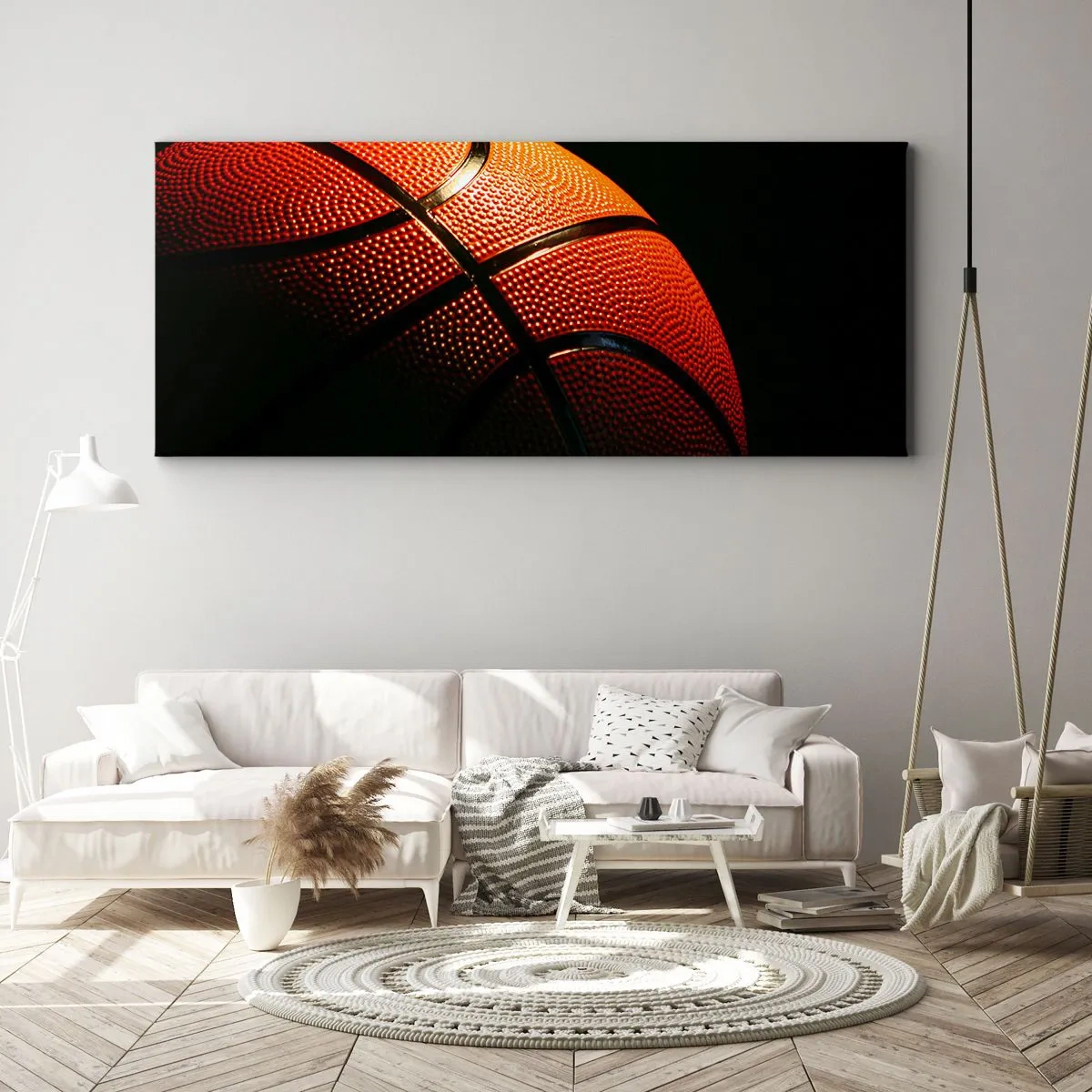 Impression sur toile - Image sur toile - Gros plan d'un ballon de basket sur fond noir - 140x50cm - Belle comme une planète - Décoration murale moderne pour le salon et la chambre ARTTOR