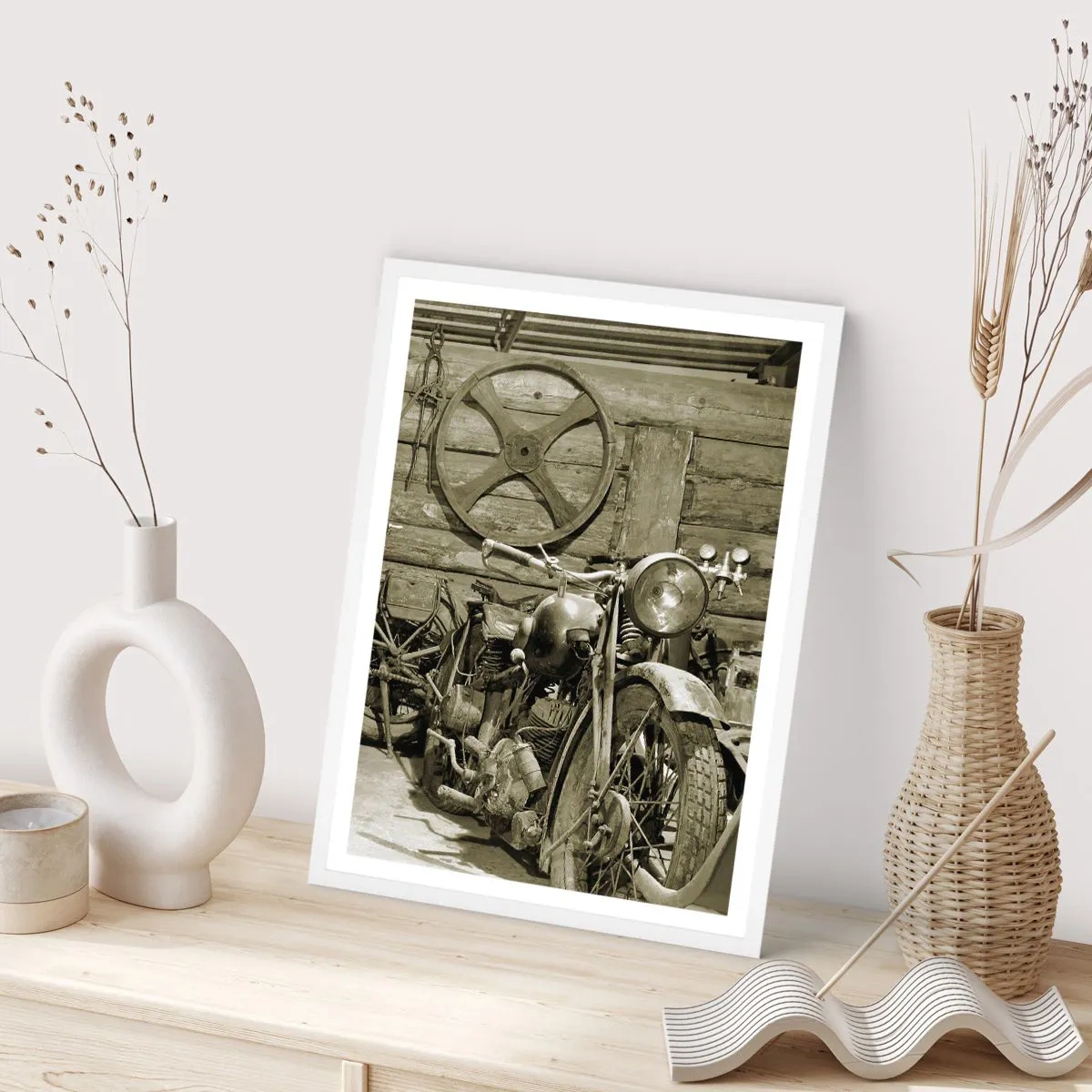 Affiche dans un cadre blanc - Poster - Dans le hangar de l'oncle Władek - 40x50 cm