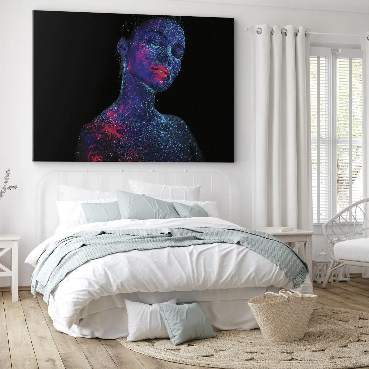 Impression sur toile - Image sur toile - Portrait d'une femme aux couleurs fluo sur fond noir - 120x80cm - Dans la poussière d'étoiles - Décoration murale moderne pour le salon et la chambre ARTTOR