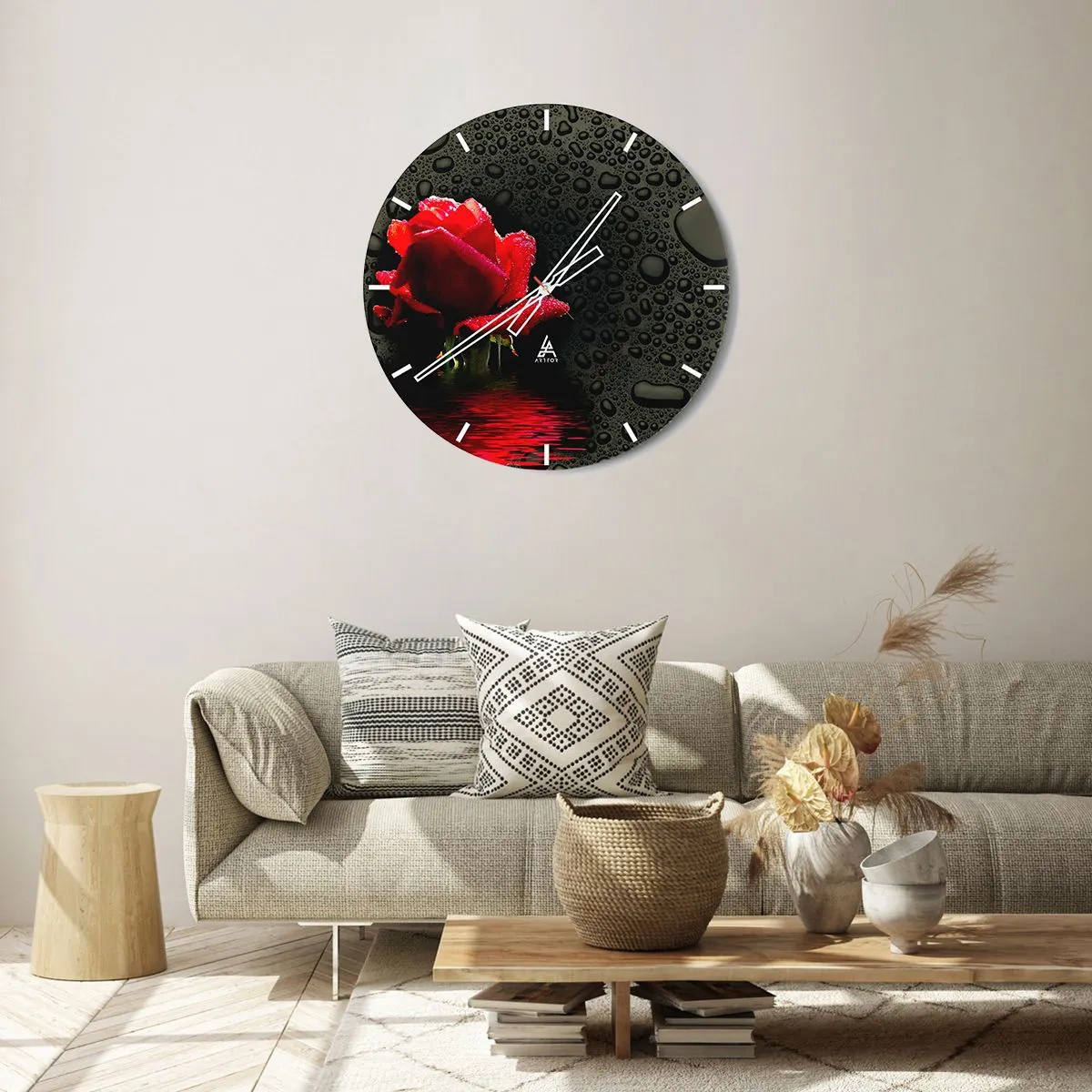 Horloge murale - Pendule murale - Rose rouge avec des gouttes d'eau sur fond noir - 30x30cm - Rouge et noir - Décoration murale moderne pour le salon, la cuisine et la chambre ARTTOR
