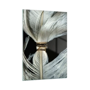 Impression sur verre - Image sur verre - Gros plan d'alliances sur des plumes blanches sur fond noir - 50x70cm - ... et je ne te laisserai pas ... - Décoration murale moderne pour le salon et la chambre ARTTOR